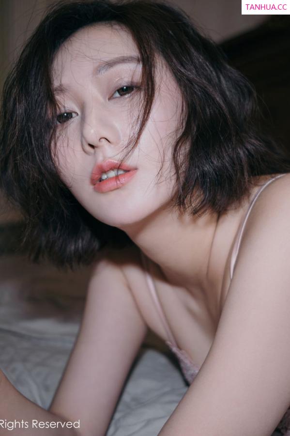 付艺轩 艺轩Renee [XIUREN]高清写真图 2019.12.30 艺轩第33张图片